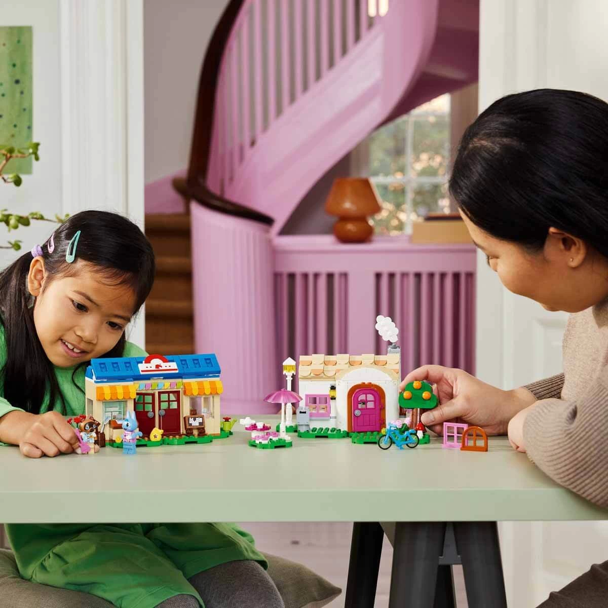 LEGO Animal Crossing Nook’s Cranny ve Rosie Evi 77050