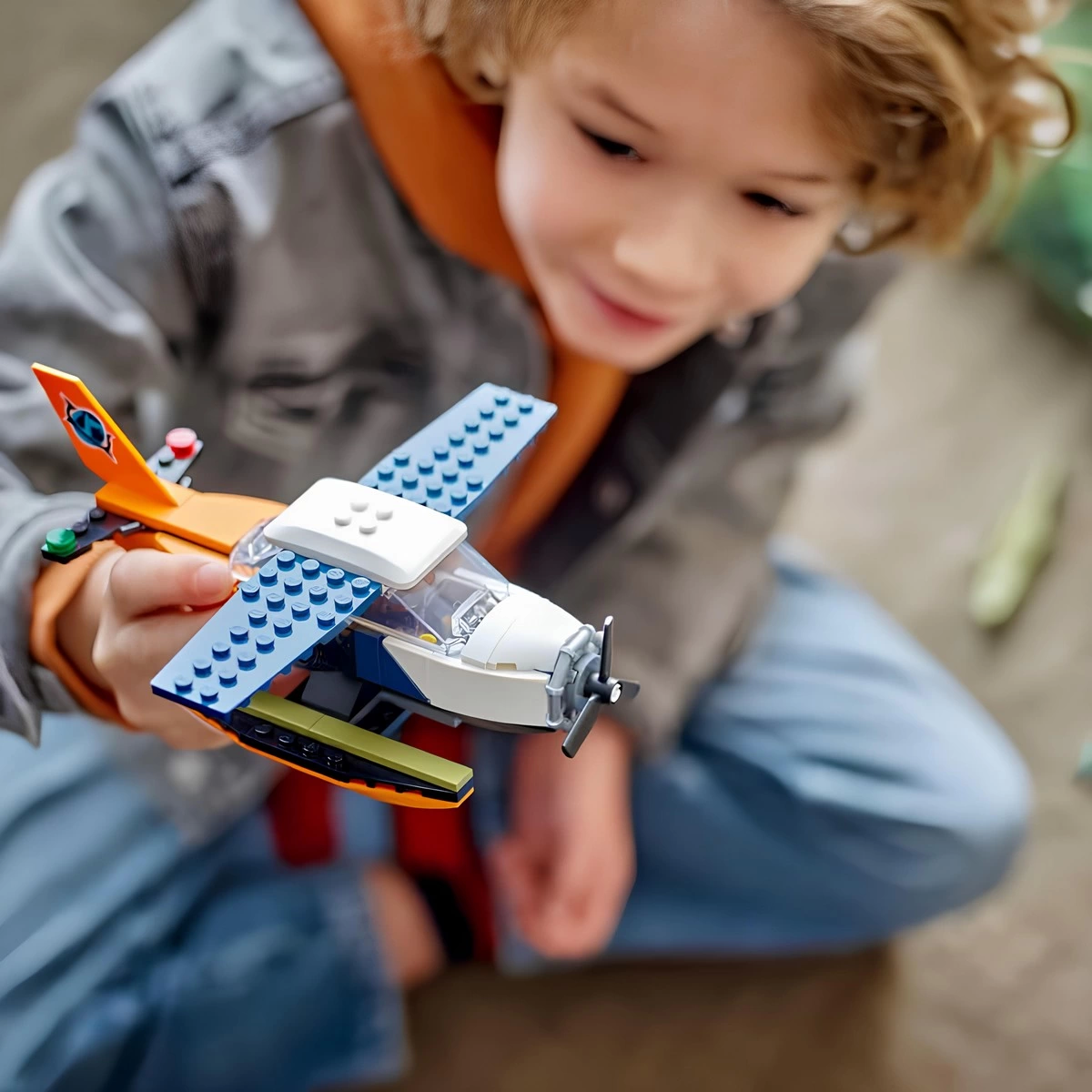 LEGO City Orman Kaşifinin Deniz Uçağı 60425