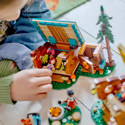 LEGO Friends Macera Kampı Şirin Kulübeler 42624